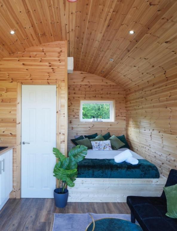 The Nest @The Outside Inn Mountfield Exterior photo